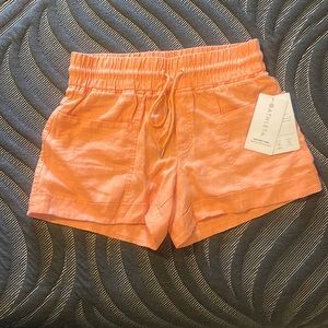 NWT Athleta Linen 4” Short - 6